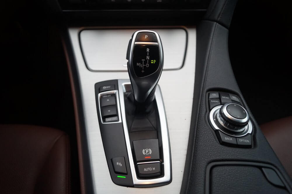 
								BMW SERIE 6 F12 CABRIOLET full									