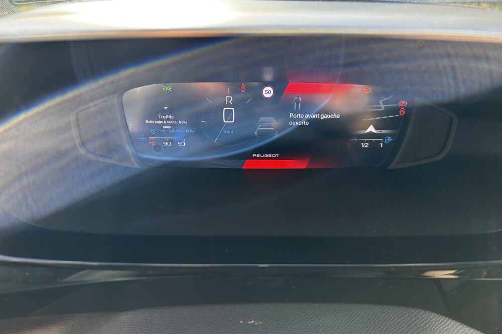 
								Peugeot 308 III full									